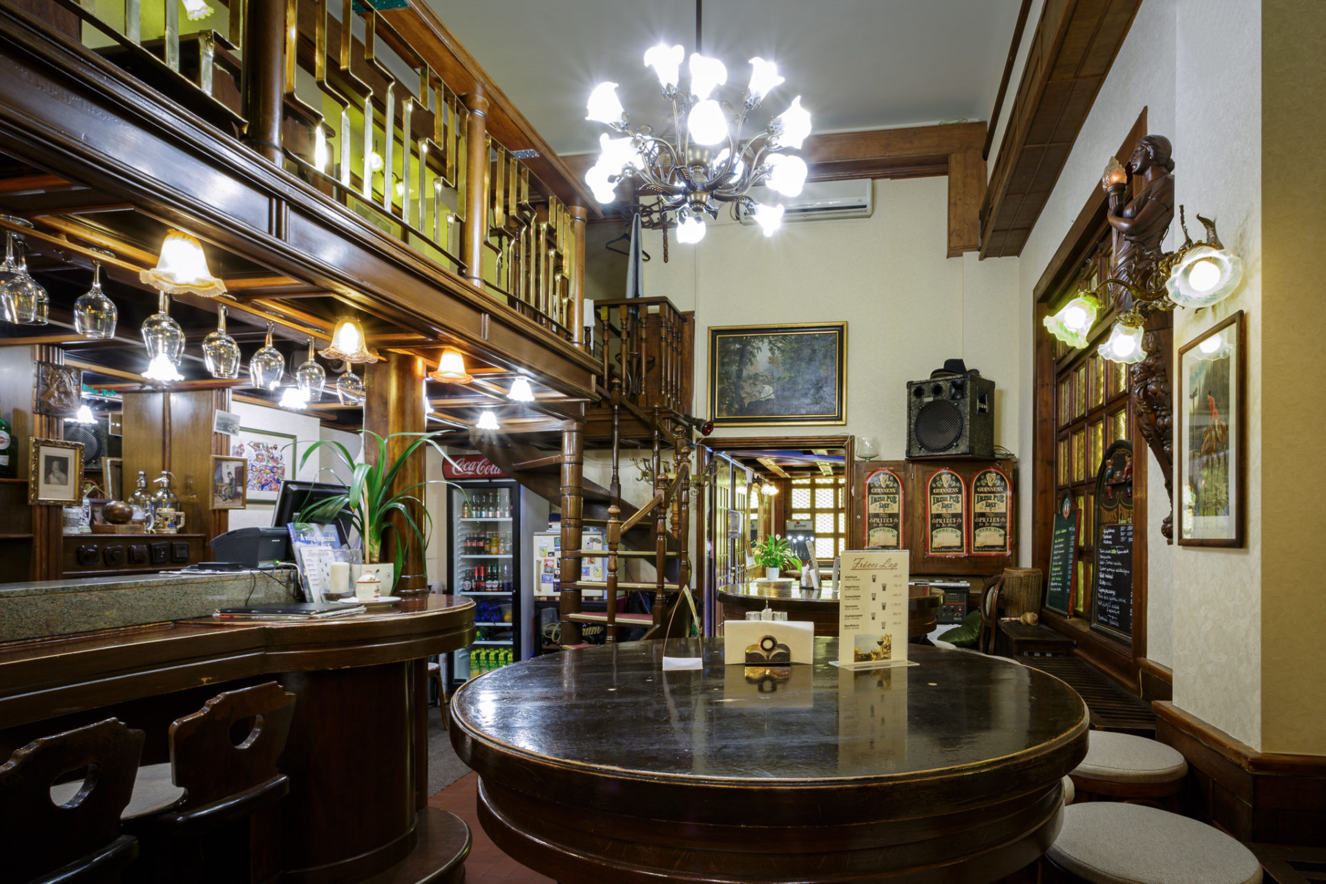 20200722_polo_pub_0021_k